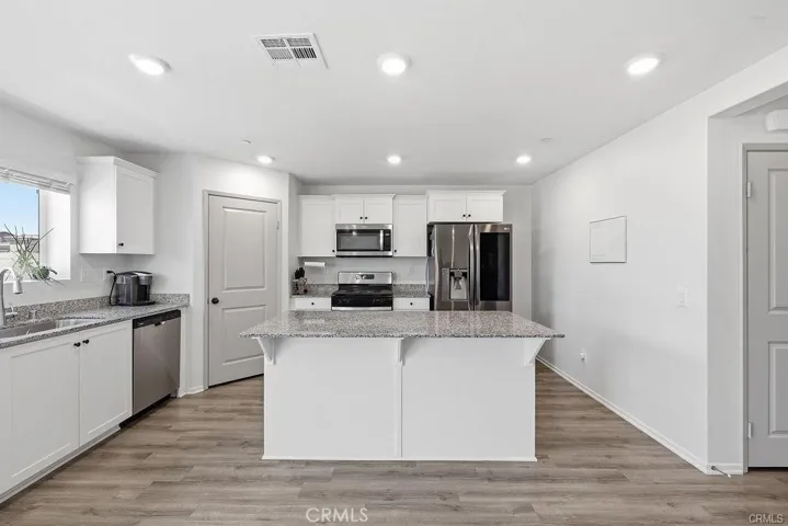 4384 W Avenue J-5, Lancaster, California 93536 — photo 4