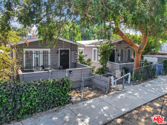 1118 Sanborn Avenue, Los Angeles, California 90029 — photo 4