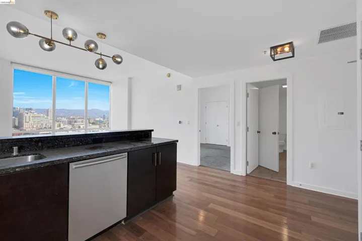 222 Broadway 1412, Oakland, California 94607-3851 — photo 5