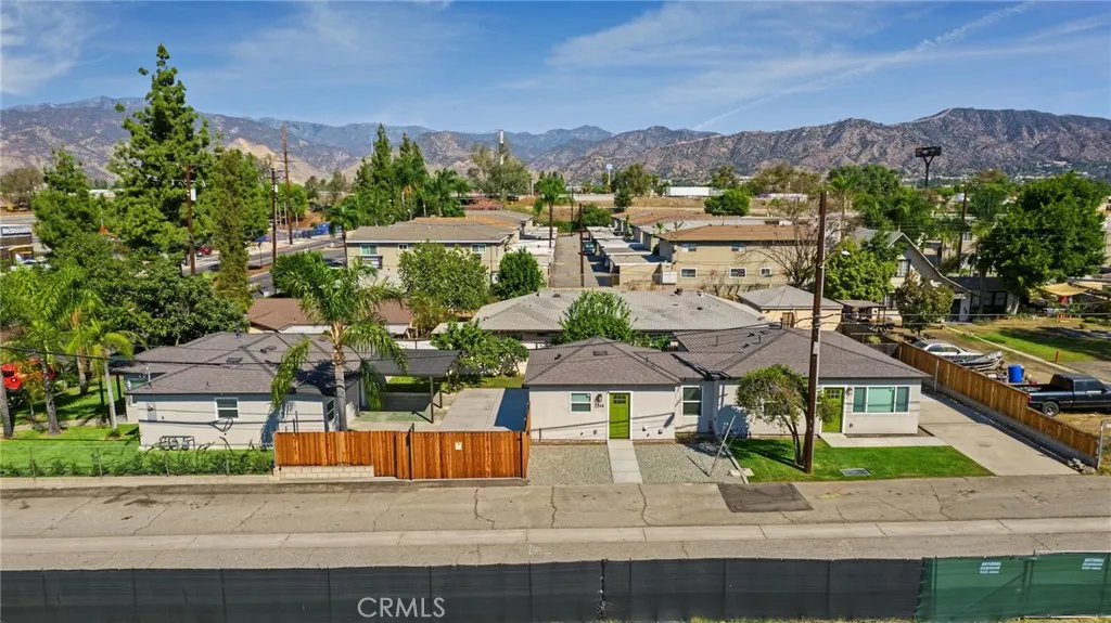 232 S Azusa