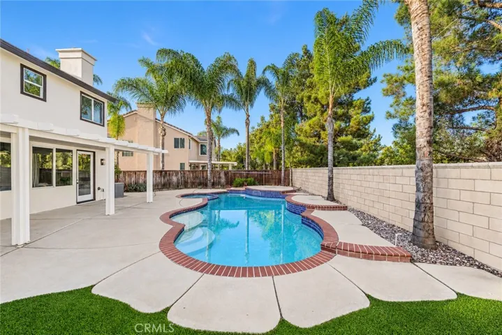 37731 Quintana Drive, Murrieta, California 92563 — photo 4