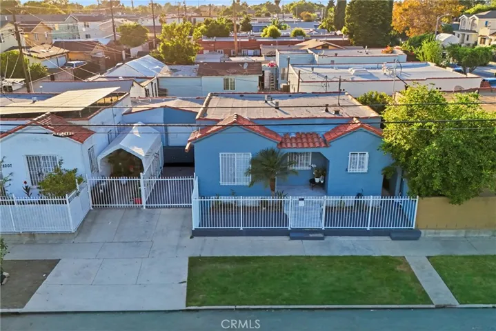 8205 Stanford, Los Angeles, California 90001 — photo 5