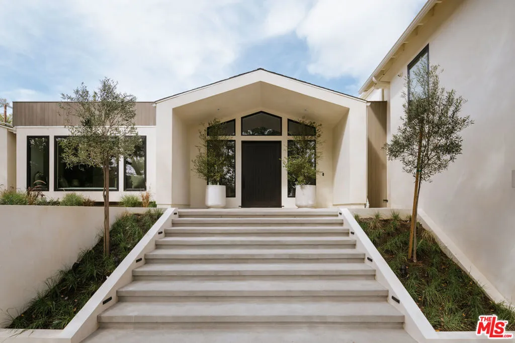 12160 Laurel Ter Dr