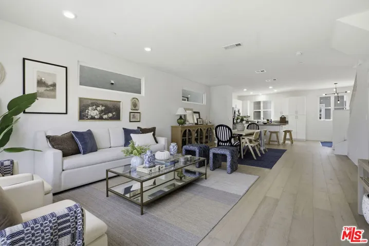 2700 E Chaucer Street 23, Los Angeles, California 90065 — photo 5
