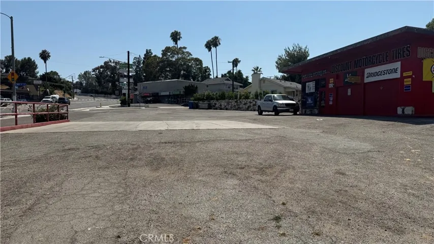 26023 Western Avenue, Lomita, California 90717 — photo 4