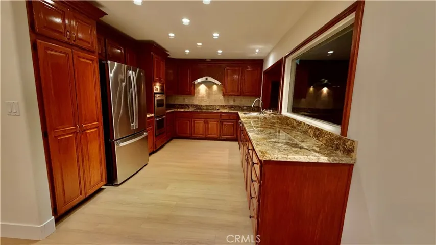 63 Sparrowhawk, Irvine, California 92604 — photo 4