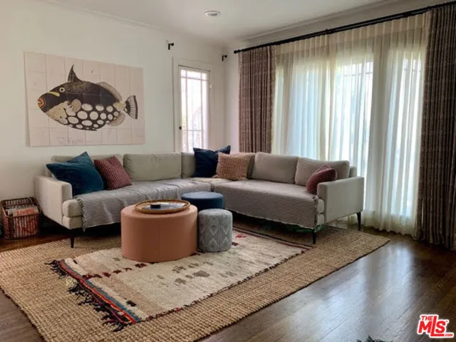 2905 Somerset Drive, Los Angeles, California 90016 — photo 4