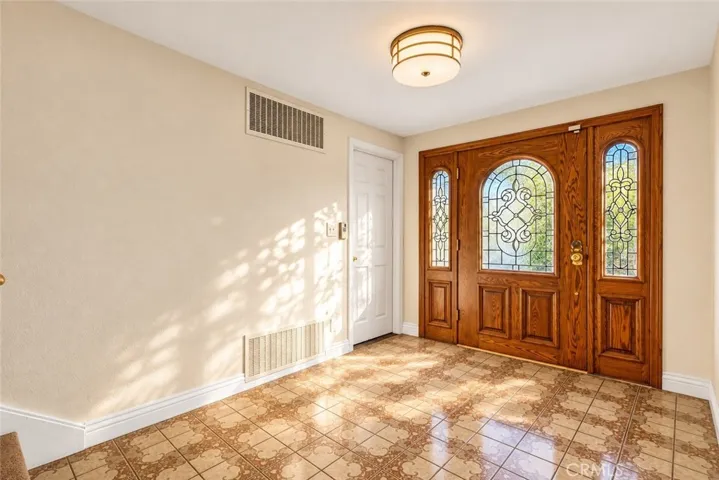 22763 Macfarlane, Woodland Hills, California 91364 — photo 4