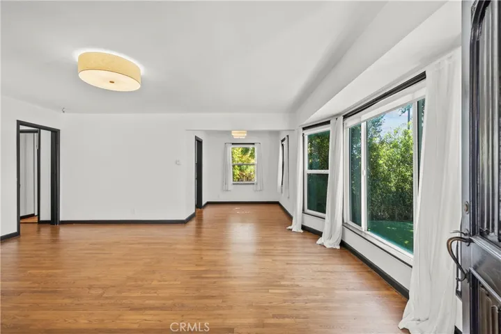 3707 Valleybrink Road, Los Angeles, California 90039 — photo 4