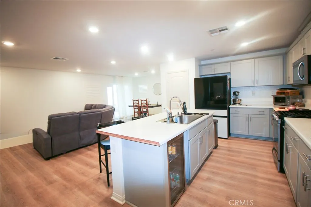 2411 Wild Oak Ct