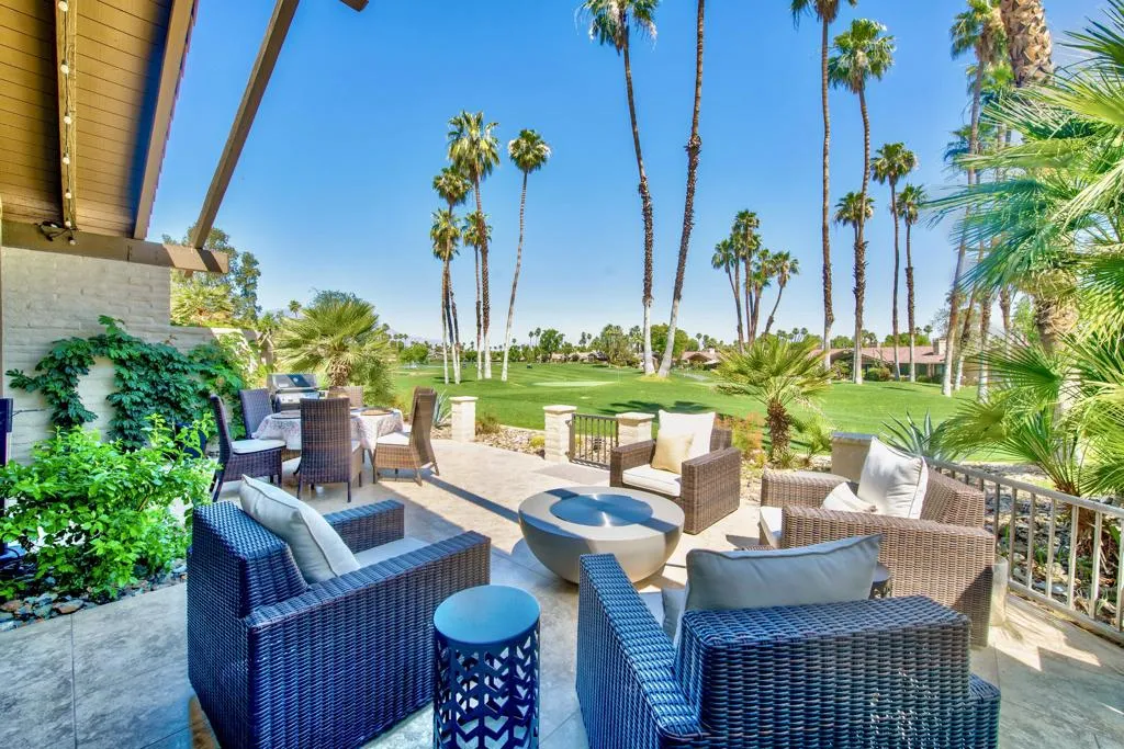 An Entertainer's Dream Patio An Entertainer's Dream Patio