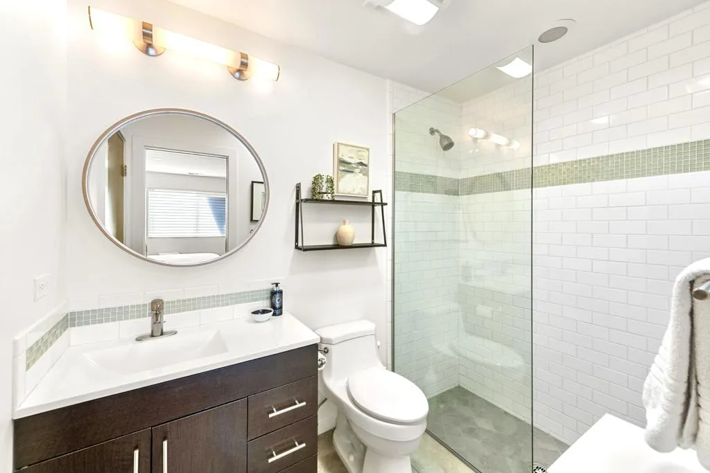 2nd Bath Private Ensuite 2nd Bath Private Ensuite