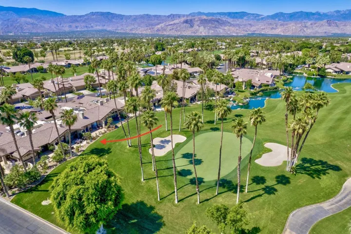 1st Green - Palm Course