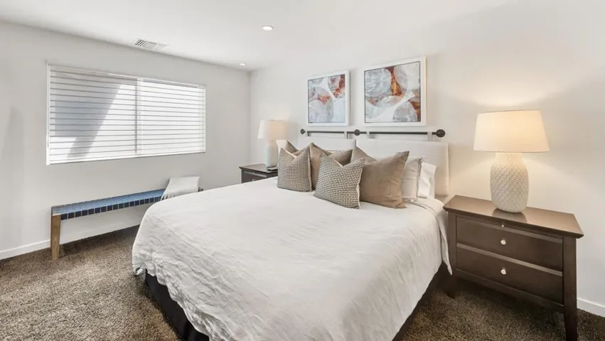 2nd Bdrm Private Suite