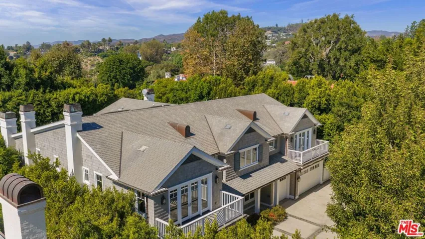 117 S Burlingame Avenue, Los Angeles, California 90049 — photo 4