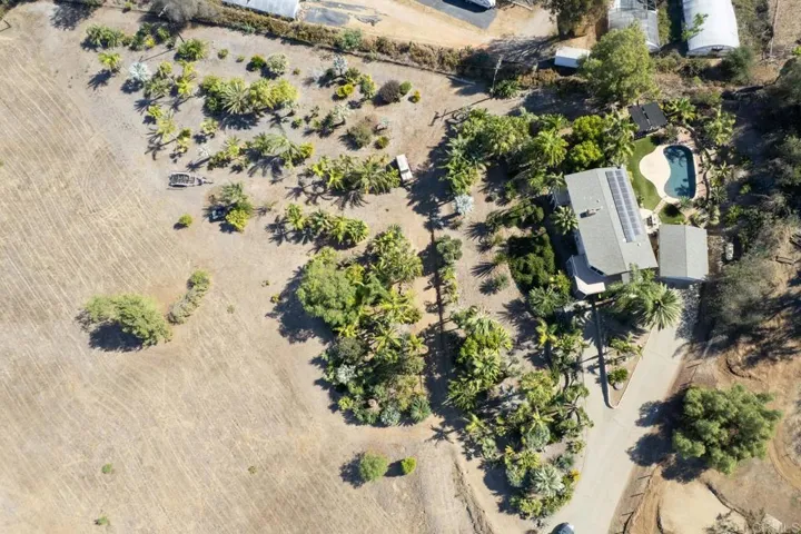 3630 Blue Bird Canyon Road, Vista, California 92084 — photo 4