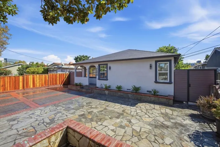 1384 Madera Avenue, Menlo Park, California 94025 — photo 4