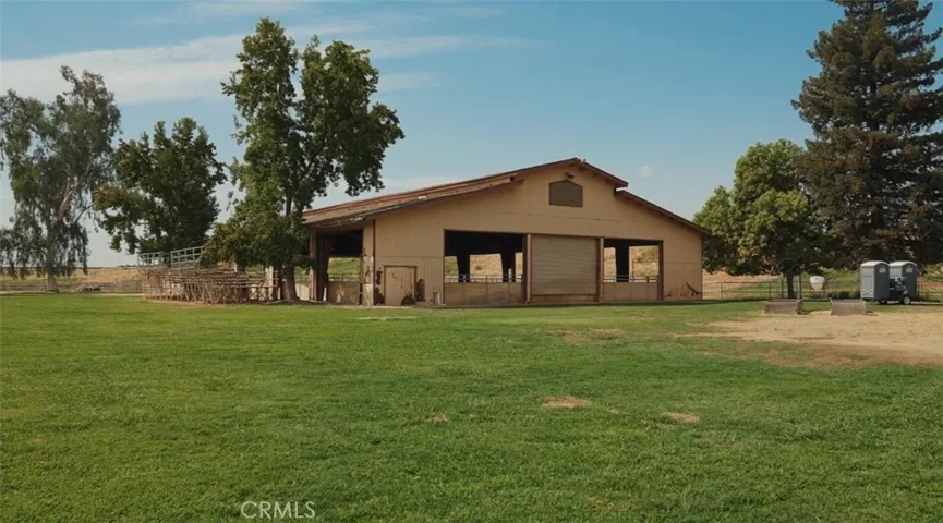 6440 Golden State, Madera, California 93637 — photo 5
