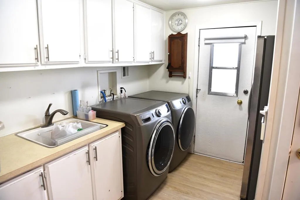 Laundry Laundry