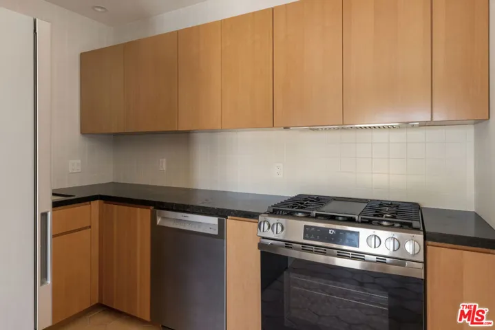 1619 1/2 N Benton Way, Los Angeles, California 90026 — photo 5