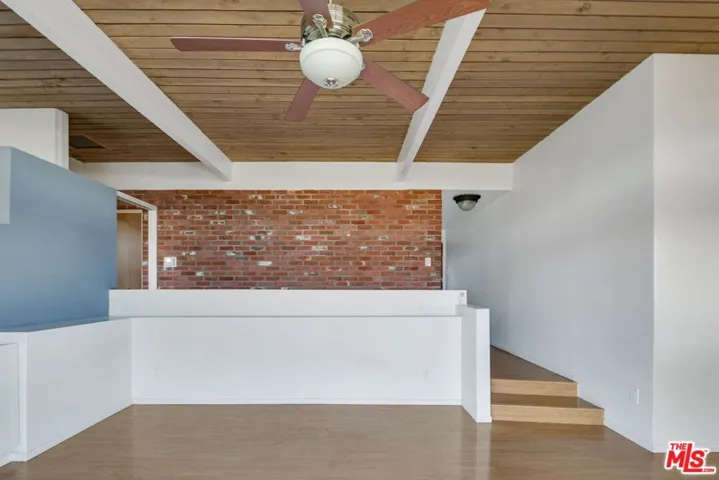 11667 Picturesque Drive, Studio City, California 91604 — photo 4