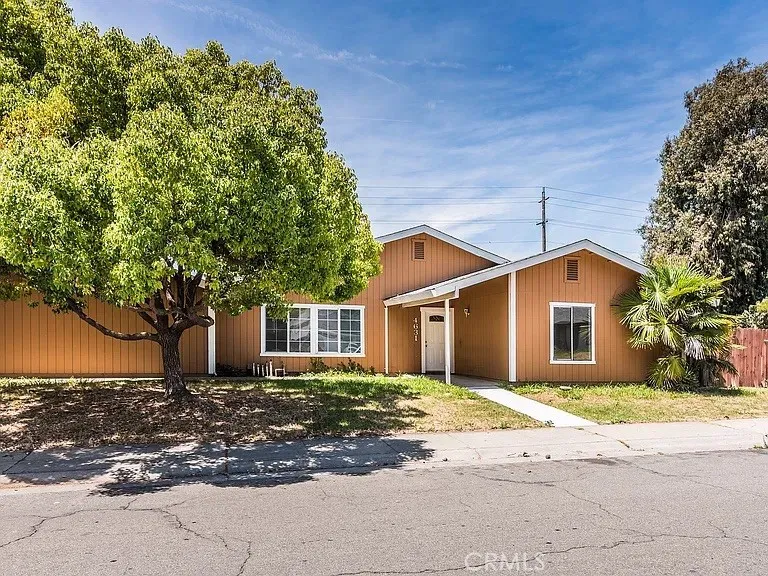 4631 Country Scene Way #1