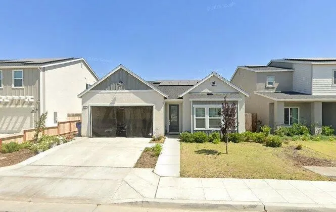 5847 E Belgravia #1