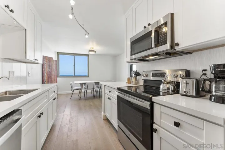 909 Coast Blvd 26, La Jolla, California 92037 — photo 4