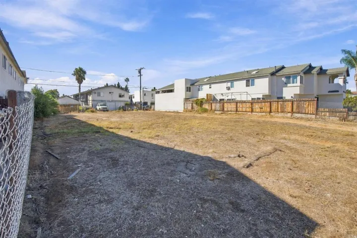4230 45th Street, San Diego, California 92115 — photo 4