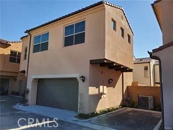 126 Messenger, Irvine, California 92618 — photo 4