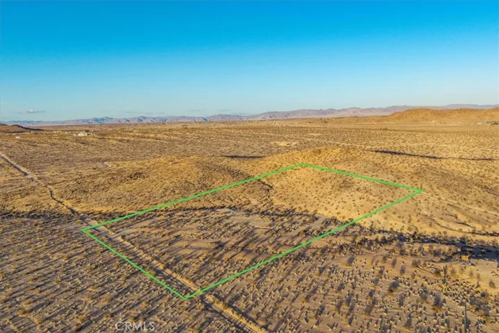 3025 Flamingo Avenue, Joshua Tree, California 92252 — photo 5