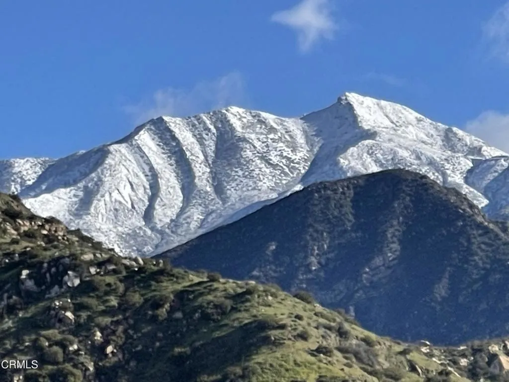 Chief peak snow Chief peak snow