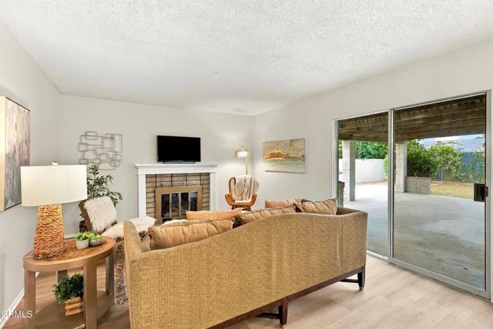 1487 Alta Ave, Upland, CA 91786, USA - 0