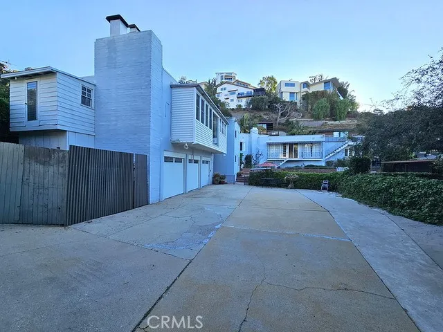 1599 Sunset Plaza Drive, Los Angeles, California 90069 — photo 5