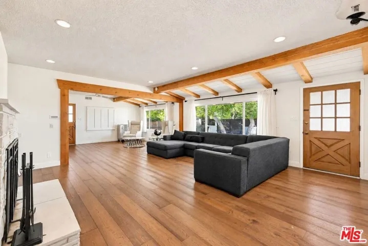 5738 Rhodes Avenue, Valley Village, California 91607 — photo 5