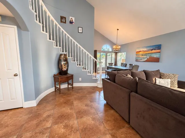 14809 Showhorse Lane, Victorville, California 92394 — photo 5