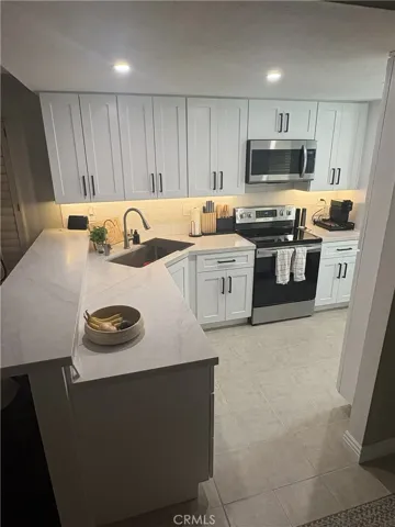 16 Pearl 207, Laguna Niguel, California 92677 — photo 5