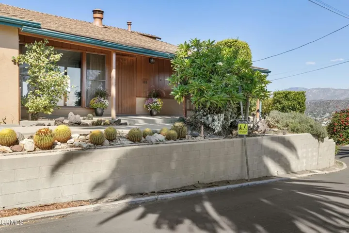 1105 Olancha Drive, Los Angeles, California 90065 — photo 4