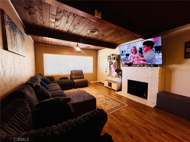 3029 Crestline, Bakersfield, California 93306 — photo 5