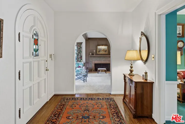 200 S June Street, Los Angeles, California 90004 — photo 4