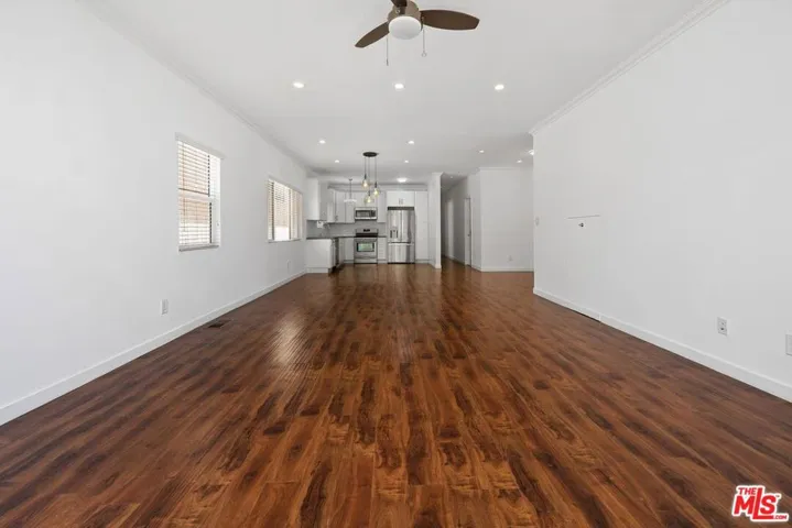 8549 Cashio Street, Los Angeles, California 90035 — photo 4