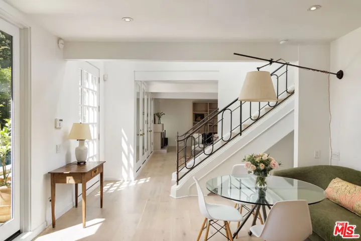 1610 Benedict Canyon Drive, Beverly Hills, California 90210 — photo 5