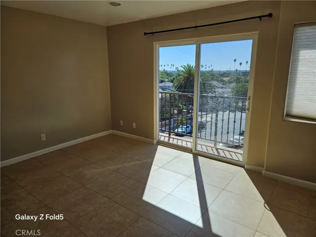 2607 W Cimarron Boulevard, Los Angeles, California 90018 — photo 5