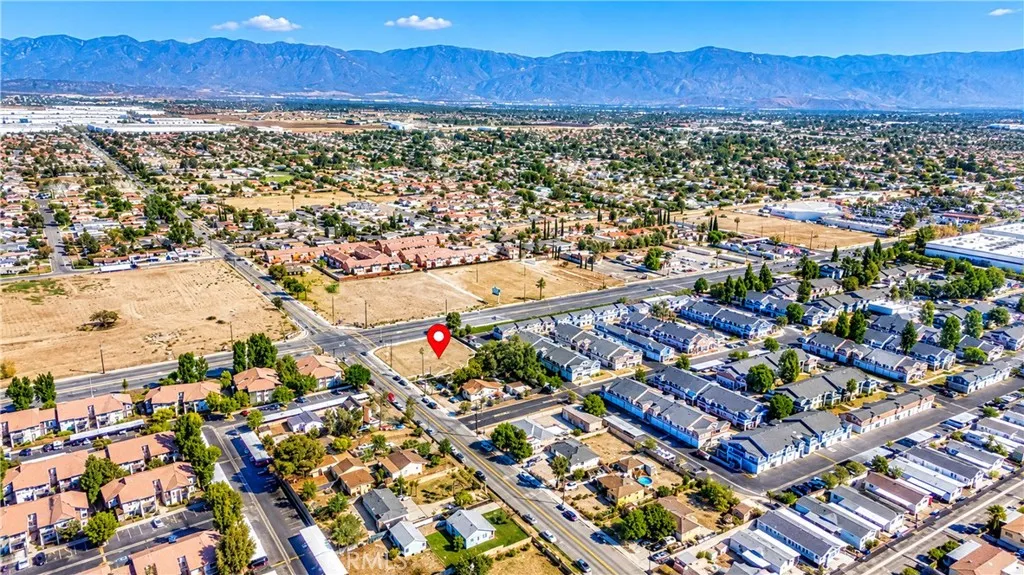 0 Foothill