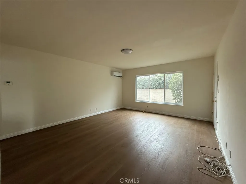 gallery-image 4
