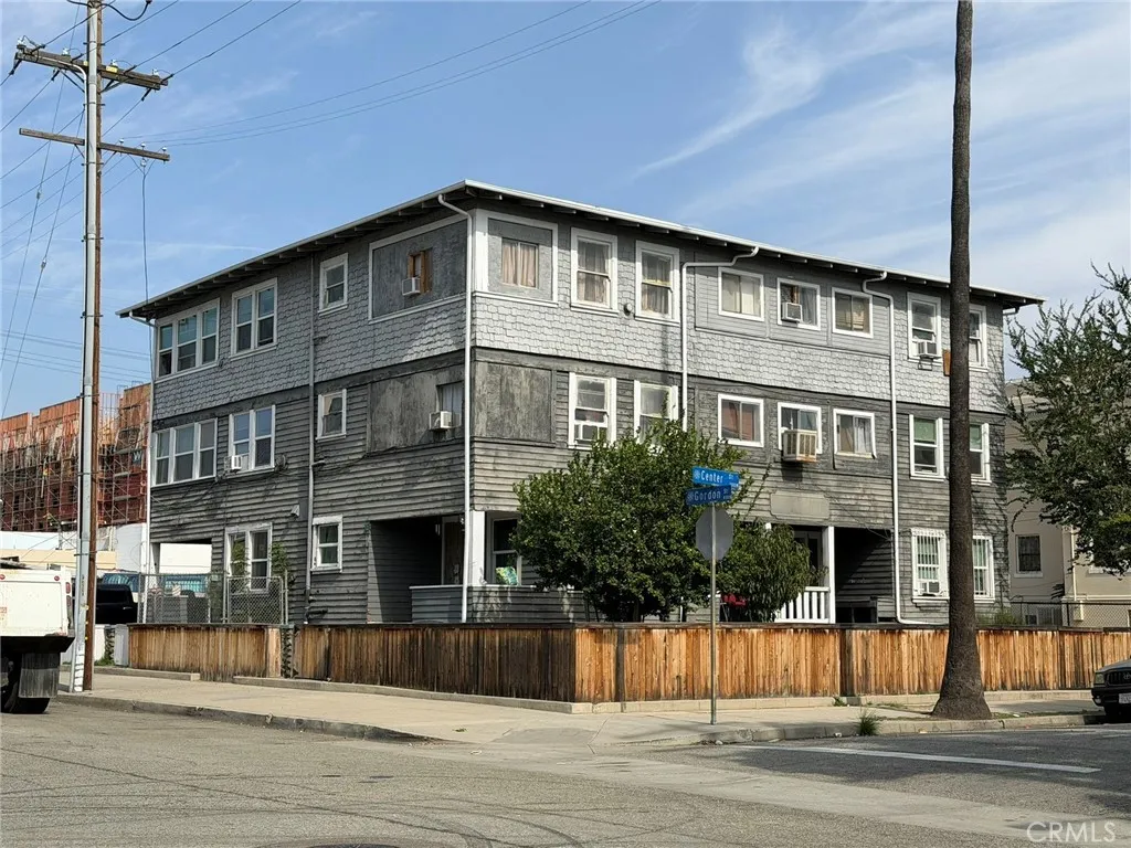 285 W Center St