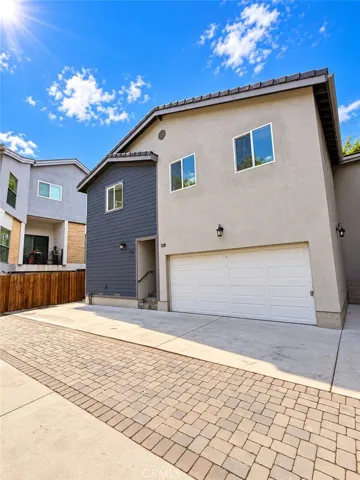 136 N Carondelet, Los Angeles, California 90026 — photo 4