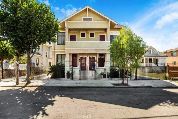134 E 31st Street, Los Angeles, California 90011 — photo 4