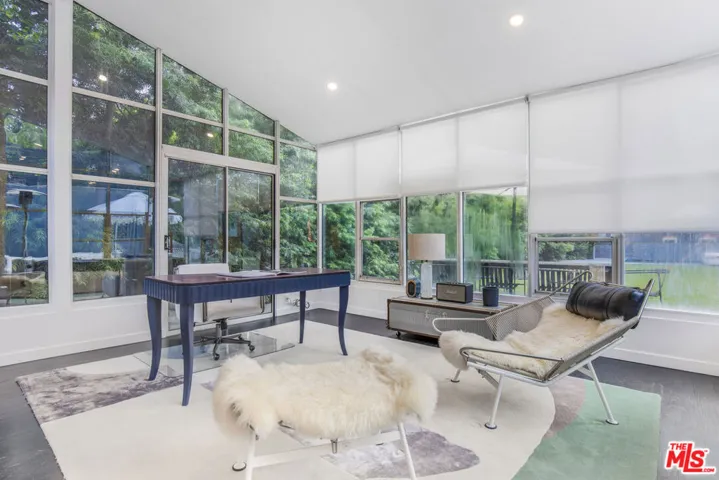 1833 Franklin Canyon Drive, Beverly Hills, California 90210 — photo 5