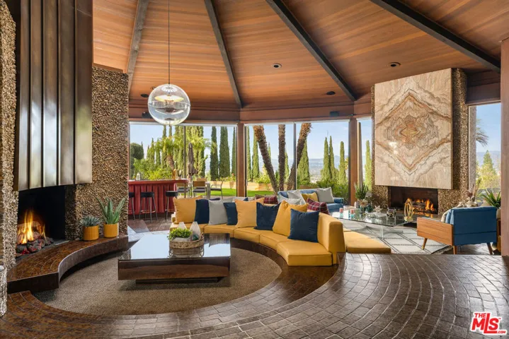 17862 Via Vallarta, Encino, California 91316 — photo 4